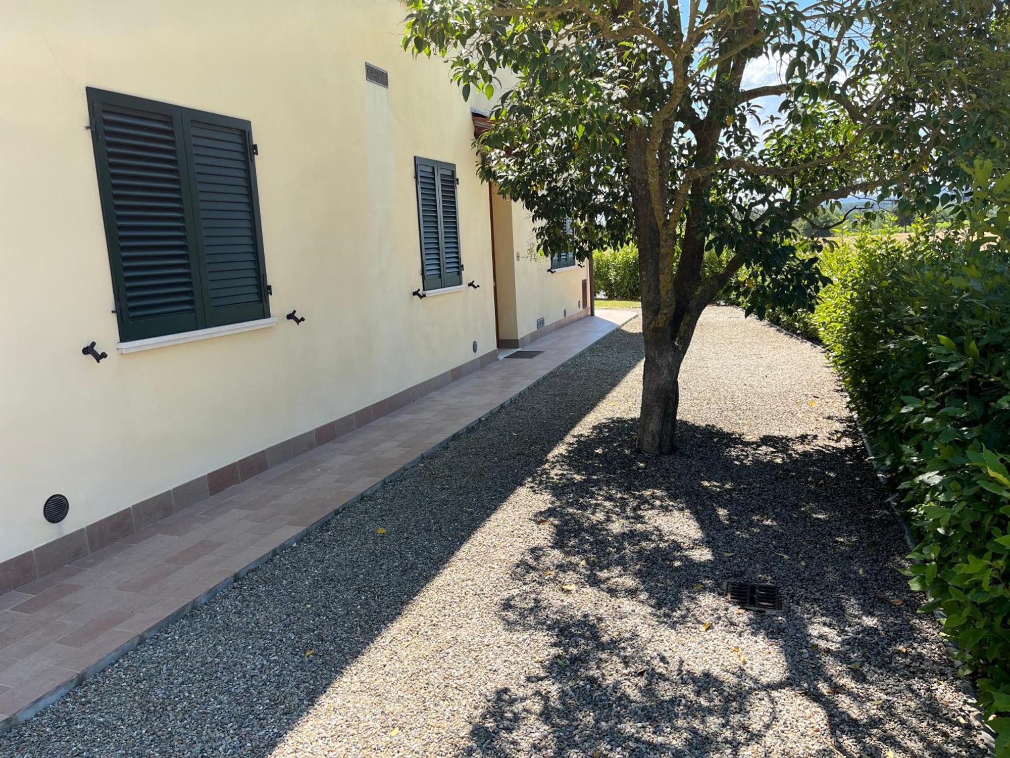Holiday House La Rosa Terricciola Екстер'єр фото